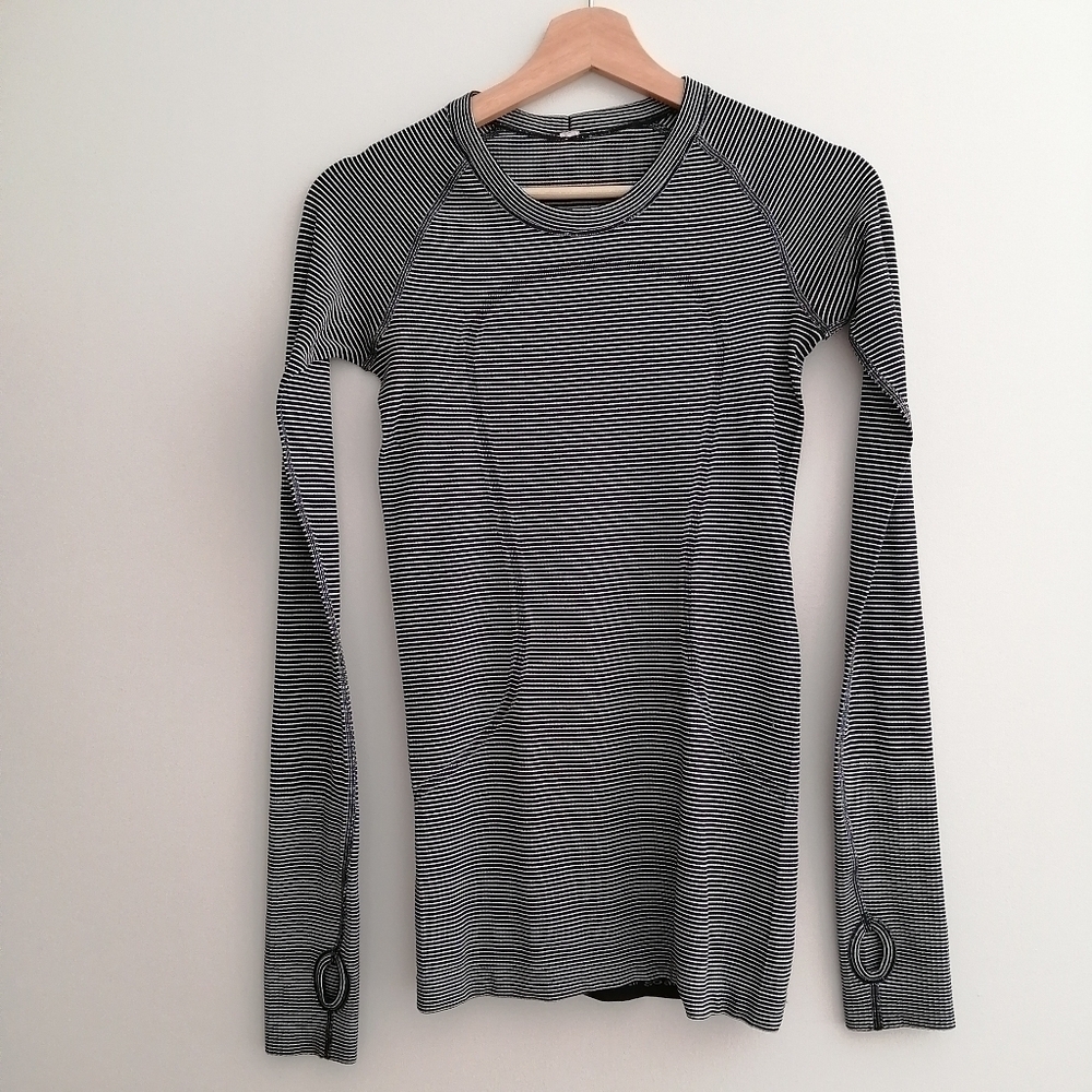 Lululemon Swiftly Tech Long Sleeve Black with White Stripes Size 4